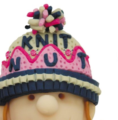 Knit nut