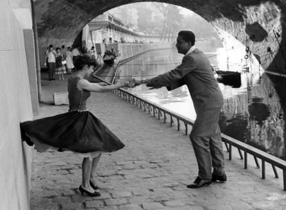 Dancing by the Seine